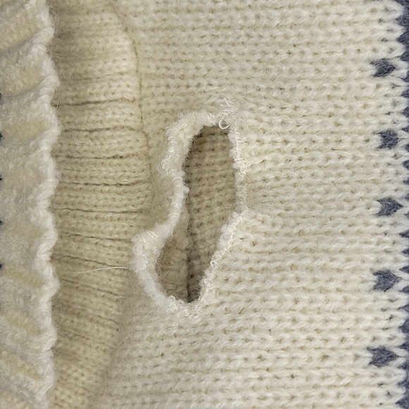 Bailey and Bella pet sweater size XS - Picture 3 of 8